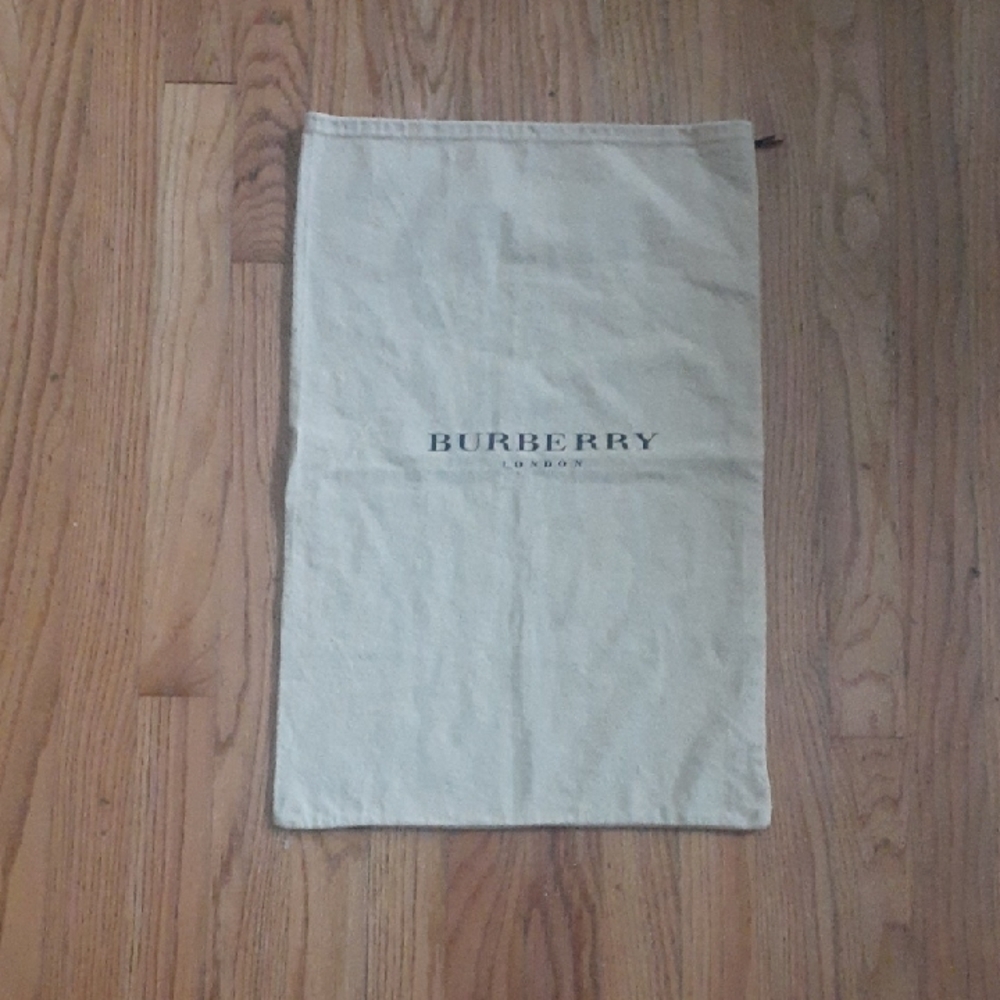 Burberry Cream Dust Bag